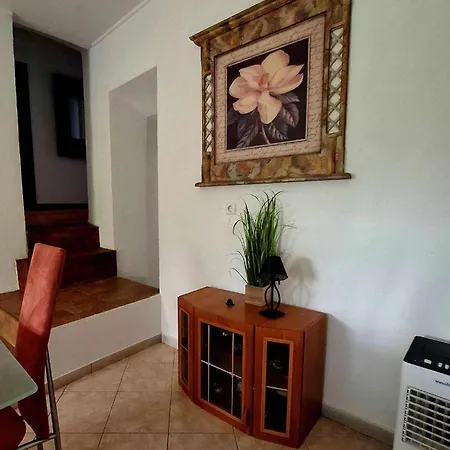 Apartment House Lana *